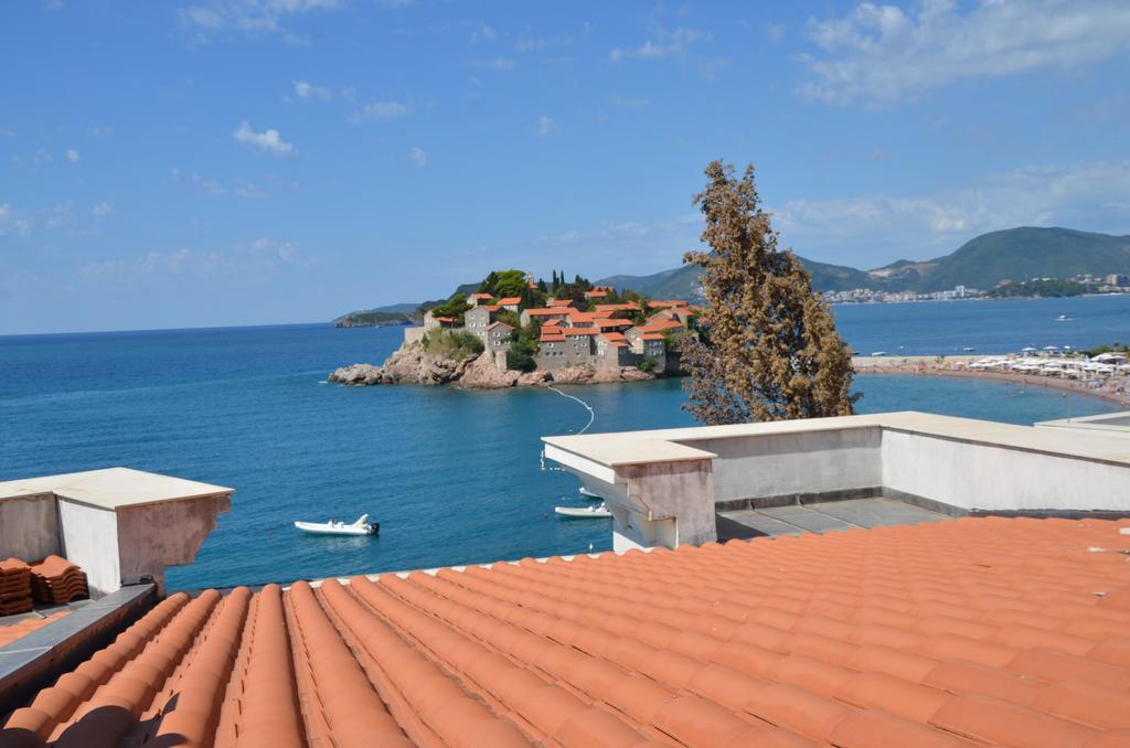 Apartments Secret Garden Sveti Stefan Bilik gambar